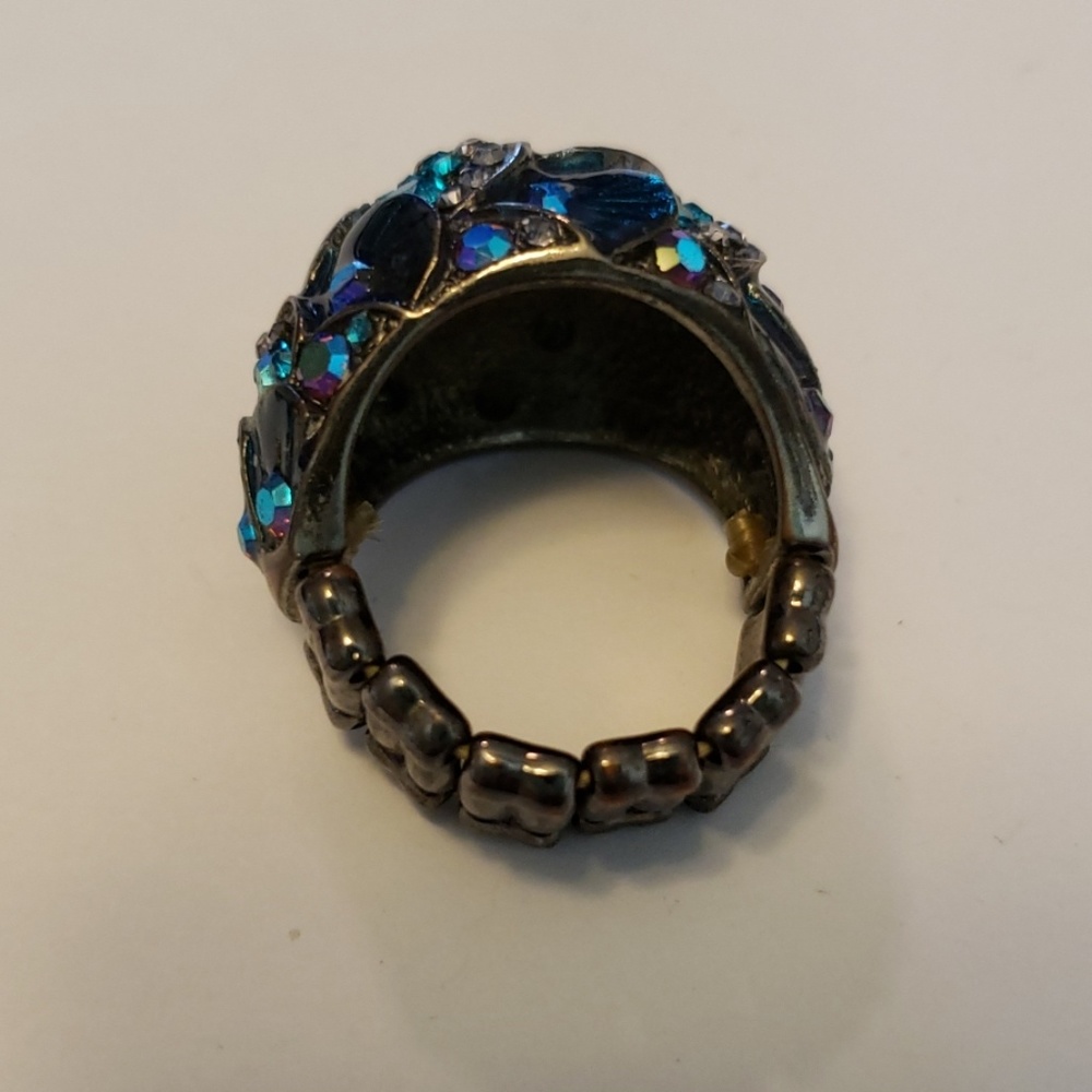 Mermaid Ring - Picture 3 of 3